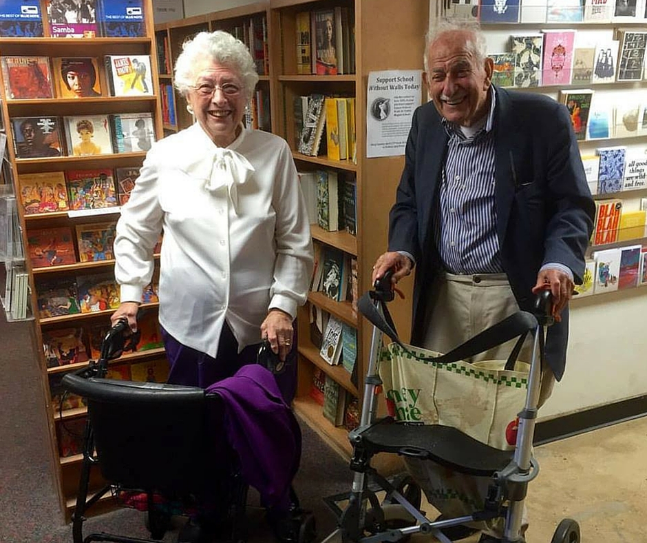 Sans perdre espoir: un couple de 90 ans se rencontre lors d’un « blind date »